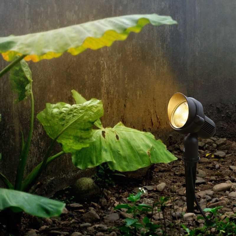 led插地灯户外投射灯照树灯地插灯草坪射树灯室外防水花园插泥灯3瓦