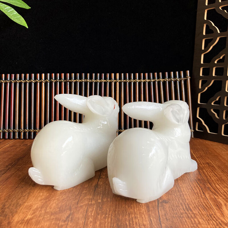 qwc 天然玉石玉兔子摆件生肖兔玄关酒柜装饰家居吉祥物大号手工雕刻