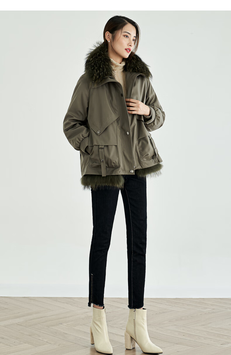 芭蒂娜派克服2020年秋冬新款米色宽松加厚大毛领短款棉服外套女 黑色