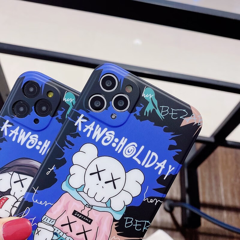 适用于iphone11promax手机xr防摔iphone7/8p手机壳 带帽kaws芝麻街