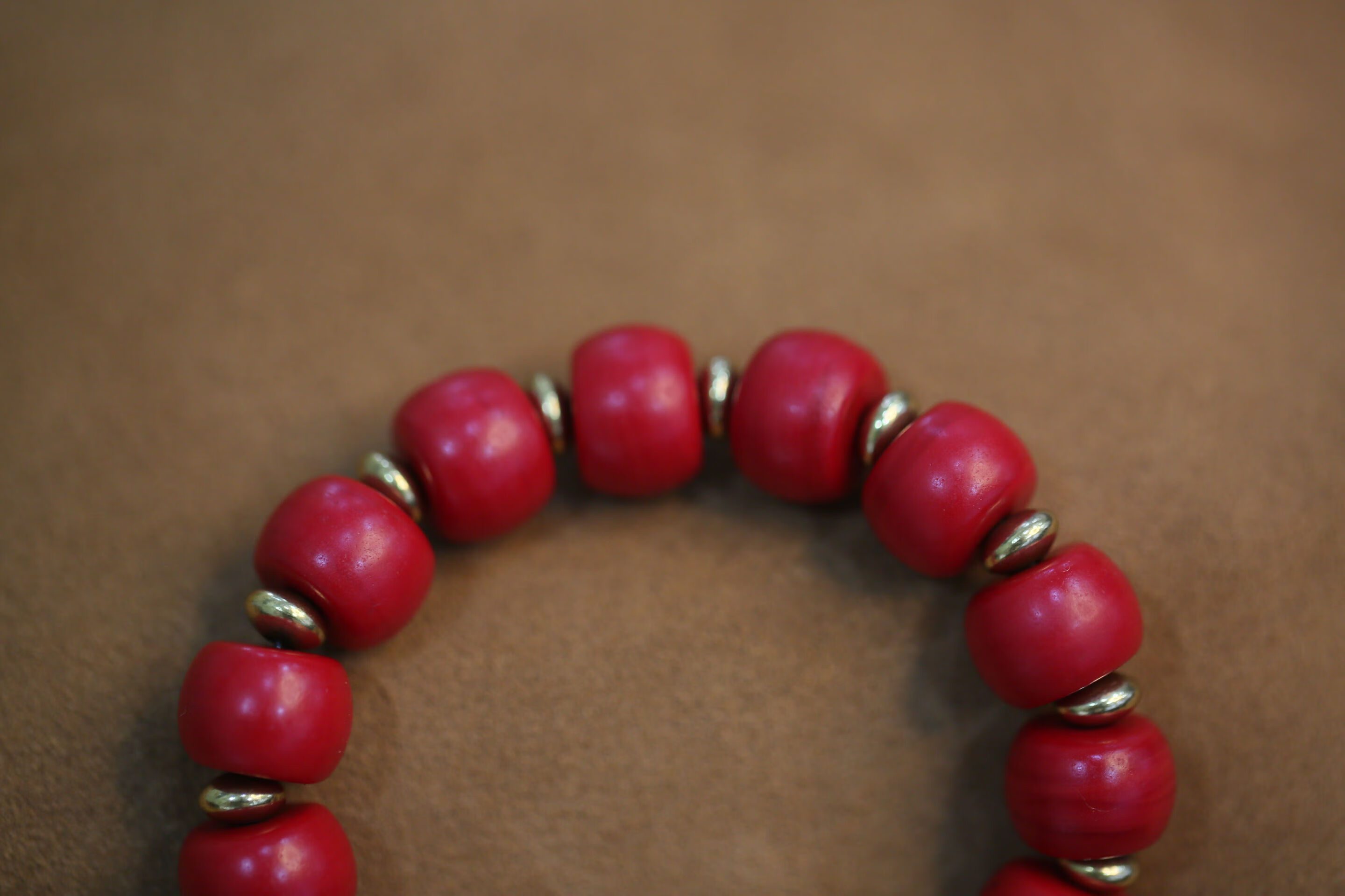 老雪巴手串,包浆油润西藏老琉璃雪巴手串,老雪吧,老包浆 图片色