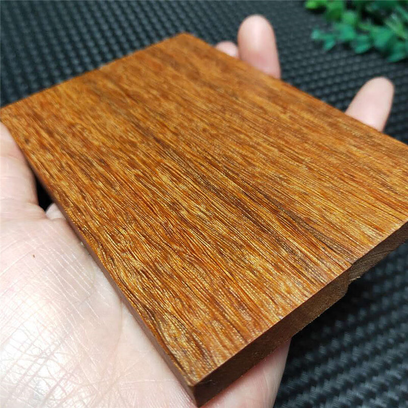 满金星黄金紫檀木雕刻弹弓把件料唢呐料刀柄贴片料镇尺料二胡檀木刀柄