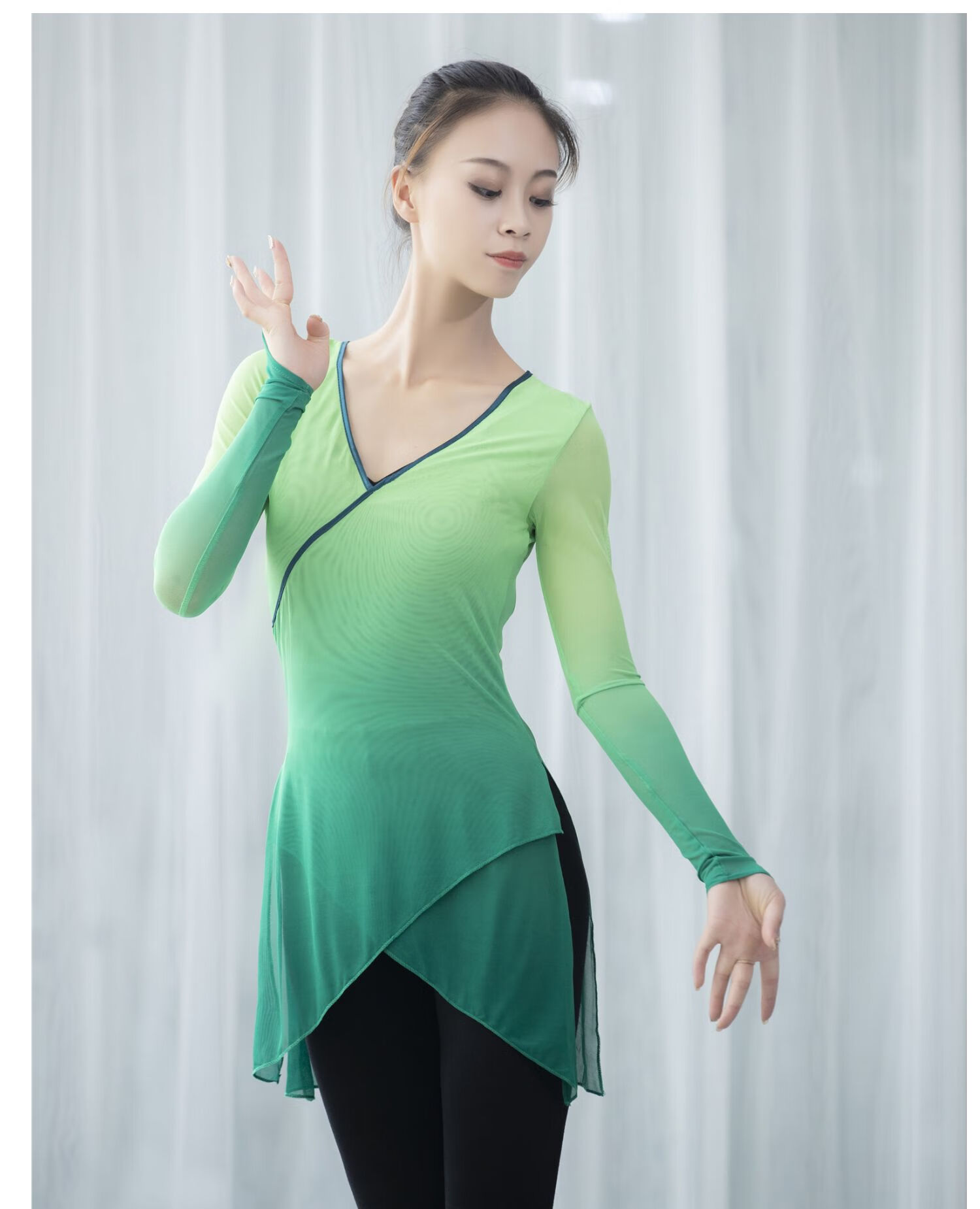 朵梦裳古典舞练功服女舞蹈服演出服服装上衣中国舞身韵民族舞蹈纱衣