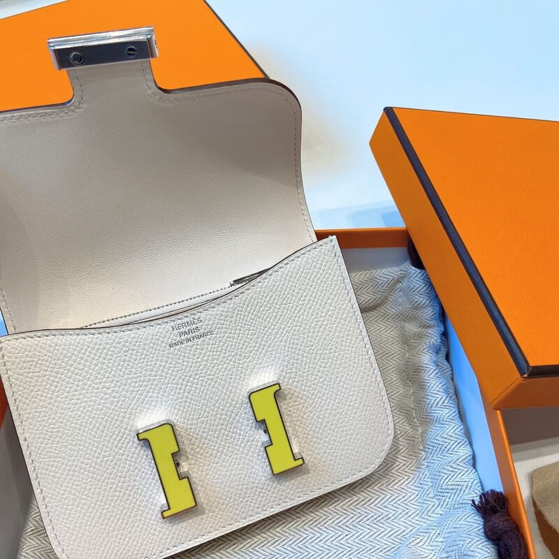 【二手99新】未使用 爱马仕(hermes)constance康康slim钱包 薄荷绿金