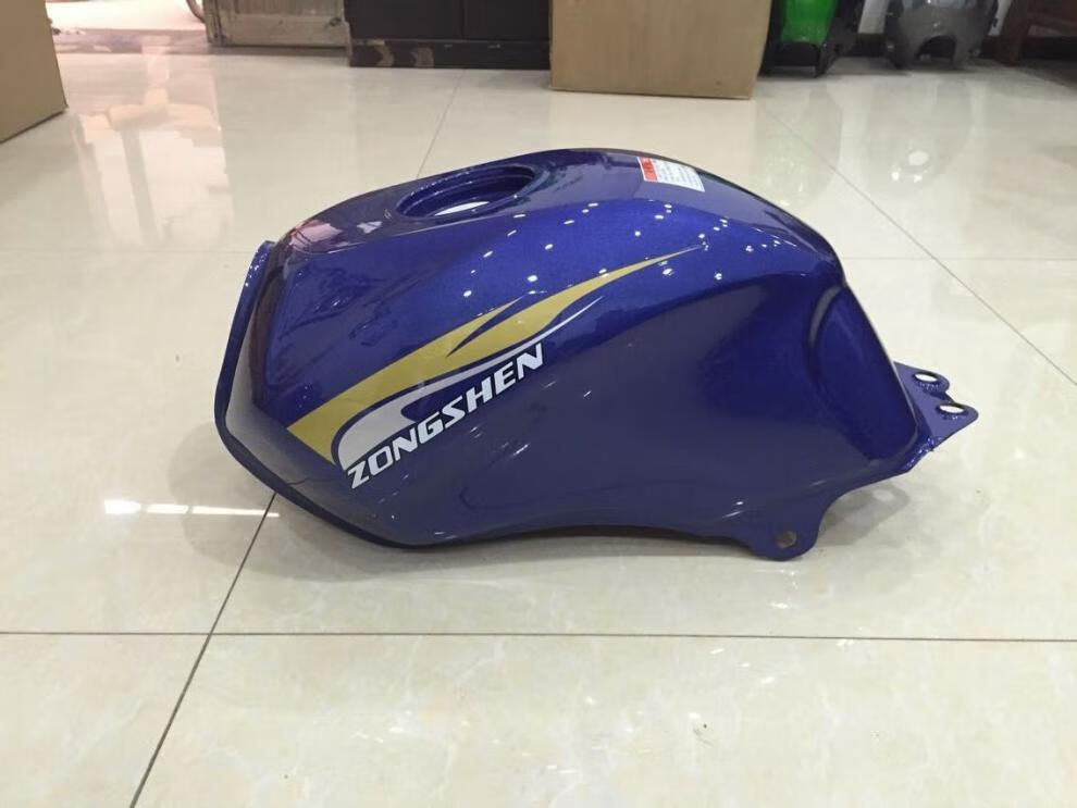 润华年适用于隆鑫三轮车长征款油箱150/175/200 银色 油箱盖