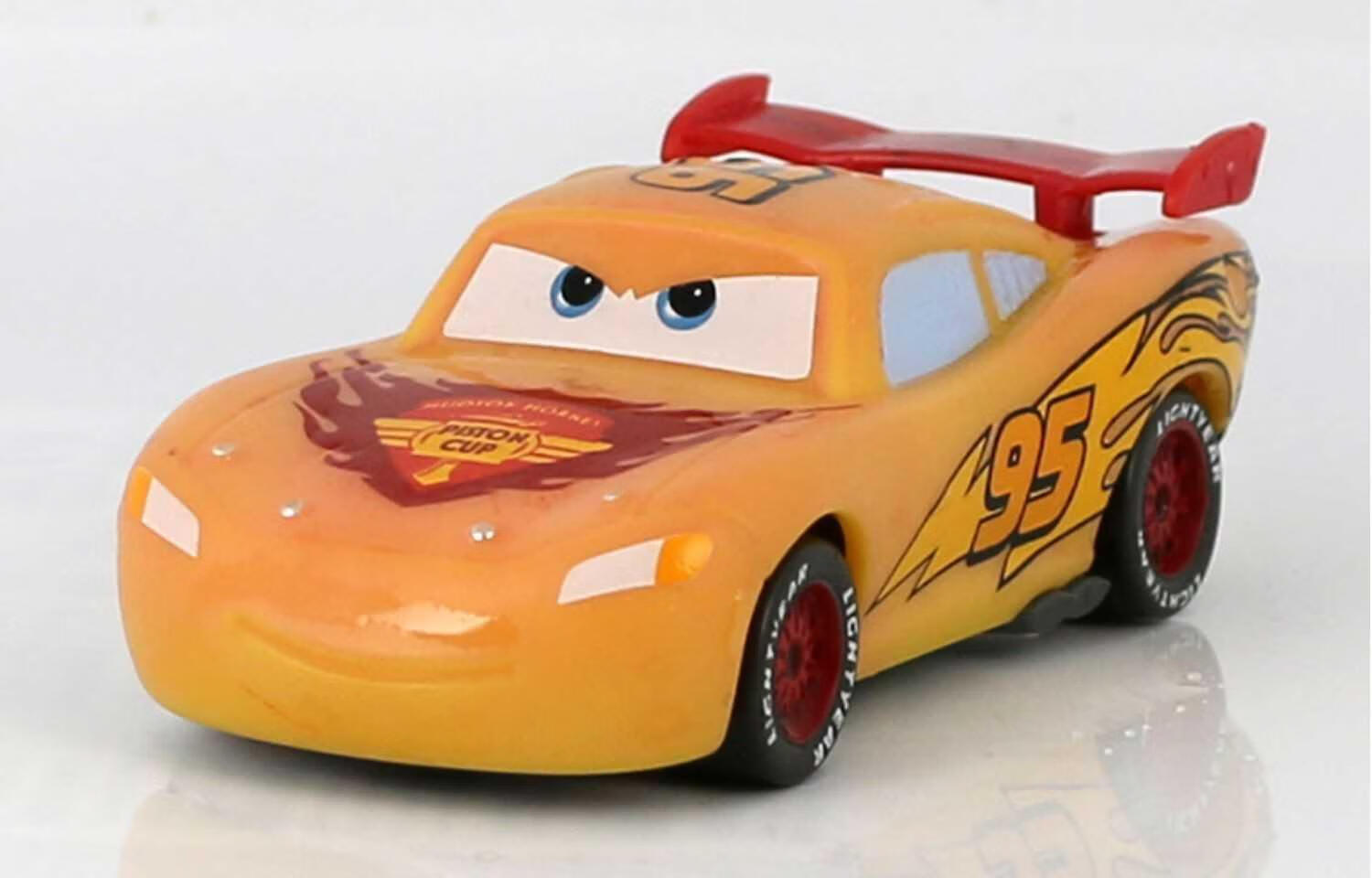 汽车总动员温感遇水变色闪电麦昆赛车红色变黄色玩具男孩小定制款