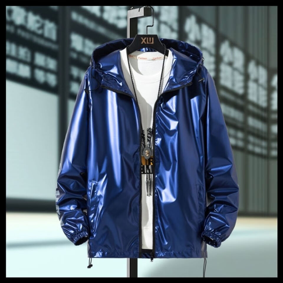 潮男刷街春秋季学生亮面外套男新款潮流帅气反光衣嘻哈连帽夹克外衣秋