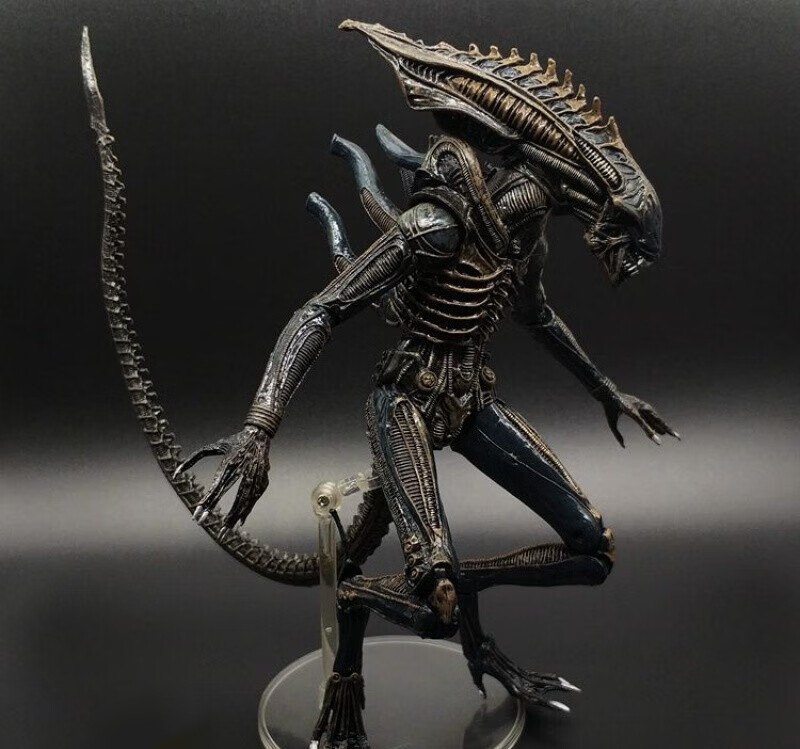 异形手办 7寸异形大战铁血战士手办契约模型汽车摆件可动人偶玩具母