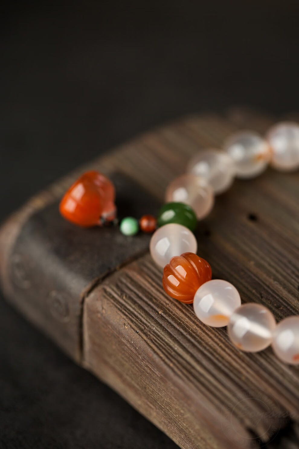 boyesxso南红冰飘手串荔枝冻莲蓬水晶玛瑙手链生日礼物女 整体白一点