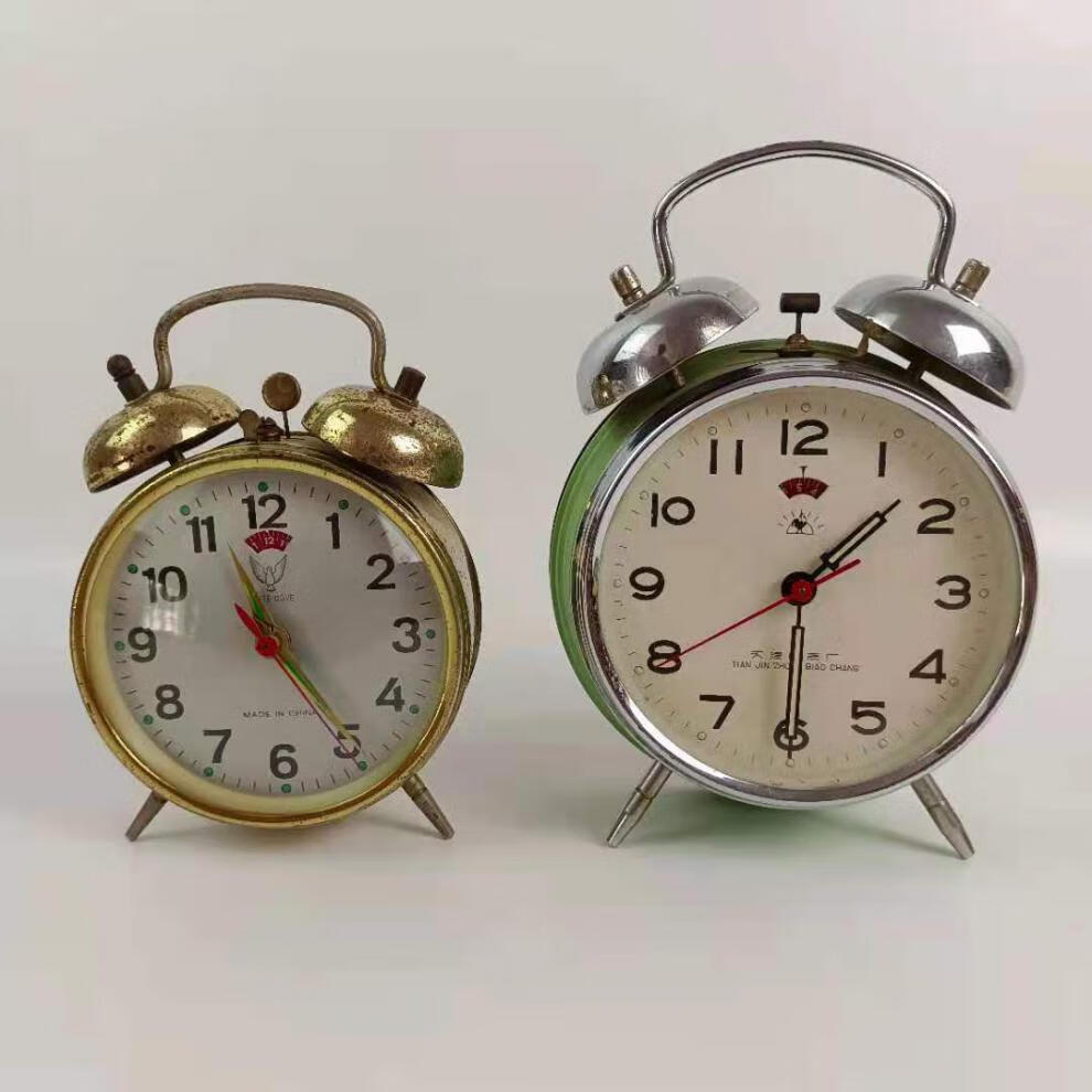 老物件古玩怀旧物件民俗怀旧老物件老座钟挂钟马钟小闹钟古董古玩收藏