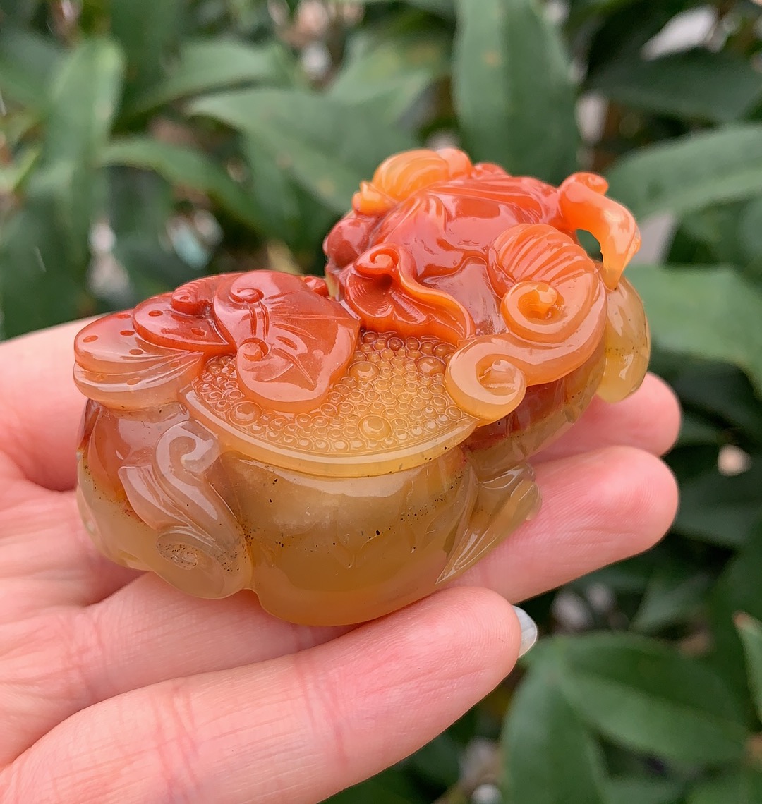 kk宝钰黄龙玉三色金沙阴阳脚霸王貔貅手把玩挂件证书推荐