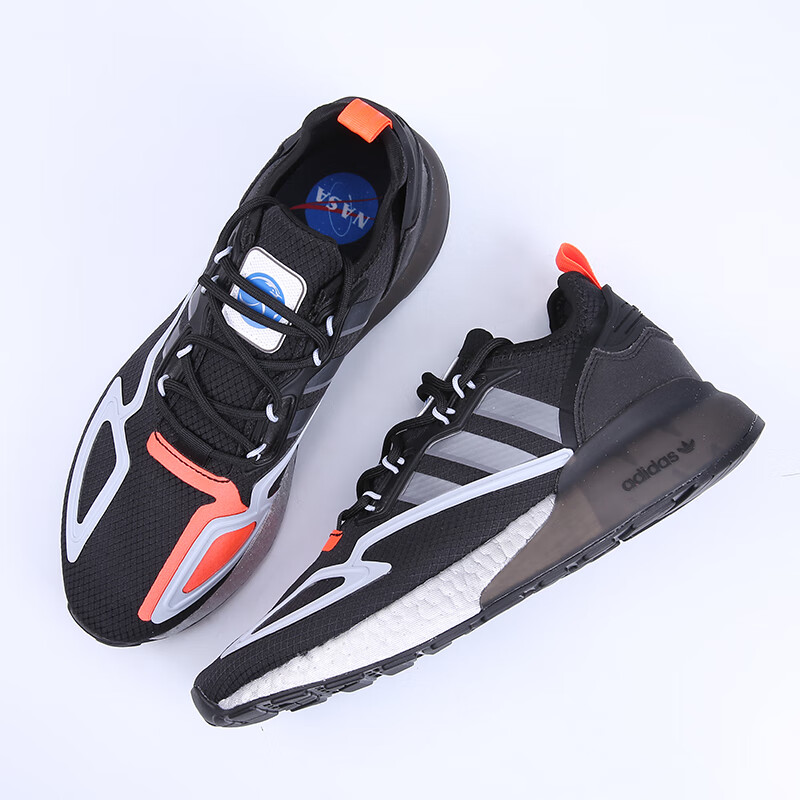 adidas阿迪达斯三叶草zx2kboos男子nasa联名缓震回弹运动跑步鞋fy5724