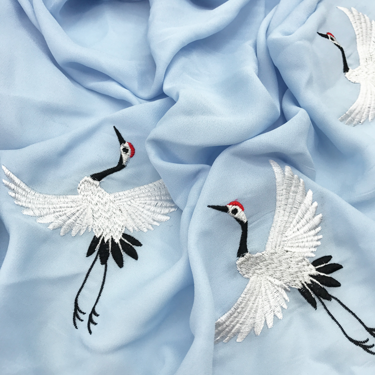 雪纺布料 乱麻绣花仙鹤面料 汉服 古装 连衣裙绣花布料 夏季面料 湖