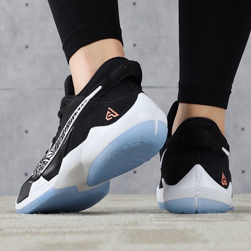 cn8574-001 黑色cn8574-606 红黑蓝cw3227-101 灰白黑db4158-101 白