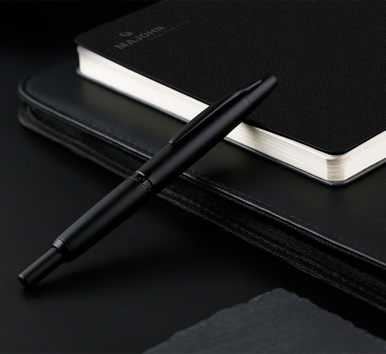 末匠钢笔a1夜鹰按动钢笔按压出尖磨砂黑墨胆吸墨器两用正姿练字硬笔细