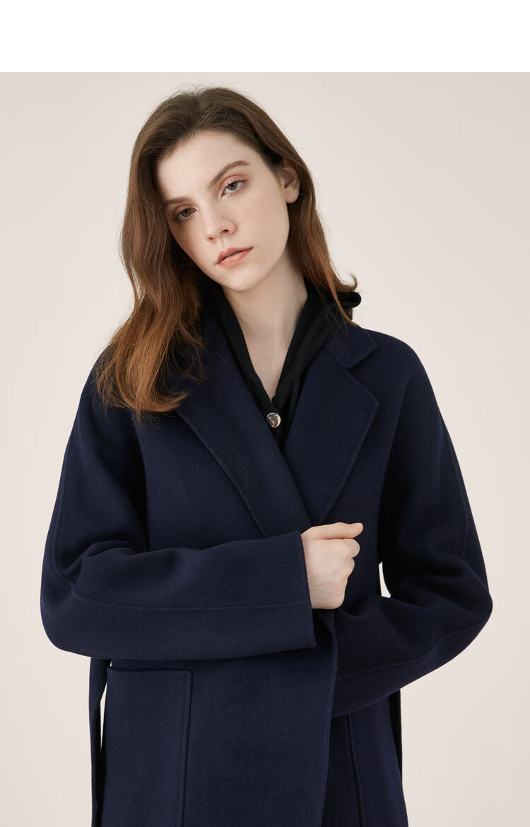 obeg/欧碧倩冬装新款时尚宽松束腰短款羊毛双面呢大衣1094063 藏蓝