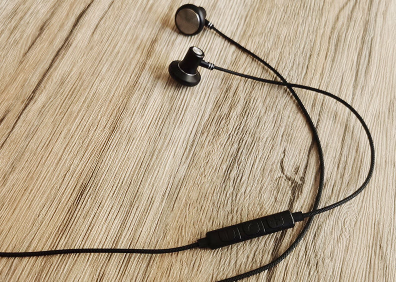 华为适用带麦圆头有线耳机手机3.5mm金属重低音1.