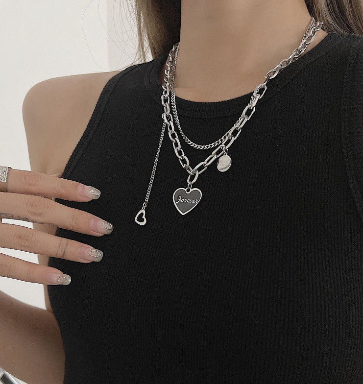 黑色爱心项链女夏小众设计感嘻哈双层叠戴甜酷酷锁骨链forever多层