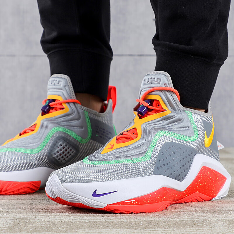 耐克男鞋2020秋季新款运动鞋lebron詹姆斯士兵14代实战篮球鞋ck6047