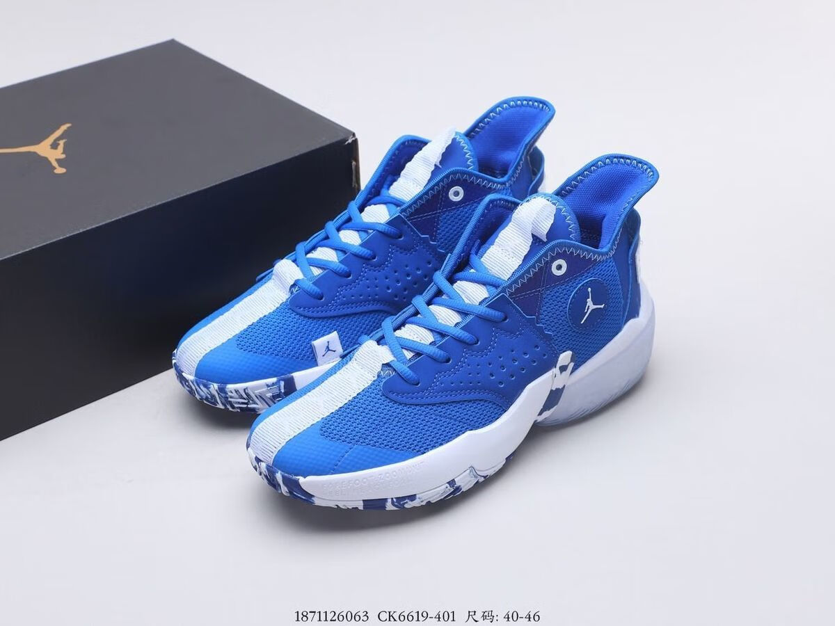 3 pf威少3代战靴拼接耐磨防滑实战运动篮球鞋男 蓝色 40