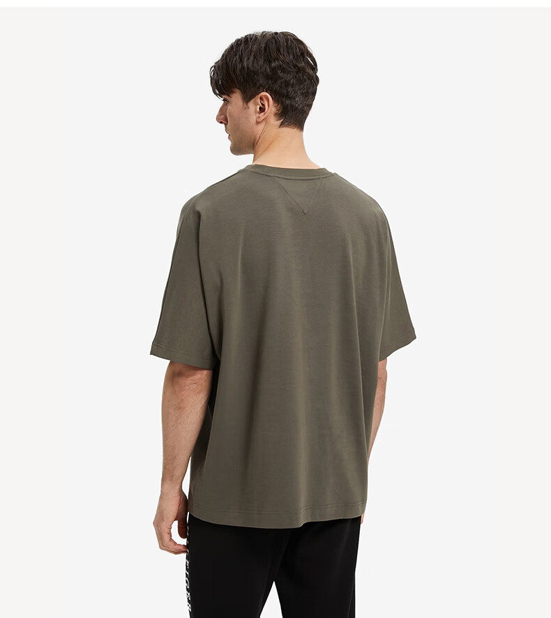 tommy22新款春夏男装时尚纯棉字母徽章刺绣宽松短袖t恤24842灰棕色rbn