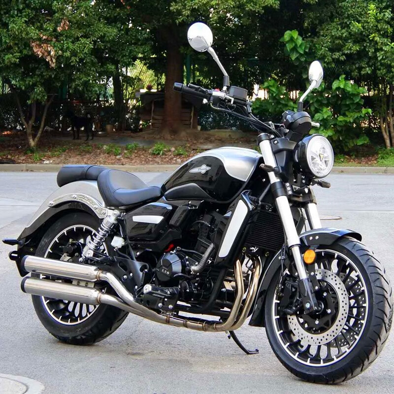 ur复古太子摩托车突破者美式巡航太子车大排量重机车跨骑车国产仿哈雷