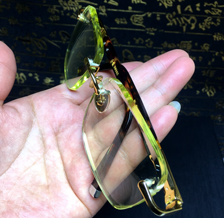 时尚竹叶青老石头镜东海天然水晶原石太阳镜男清凉养目遮阳镜高清绿