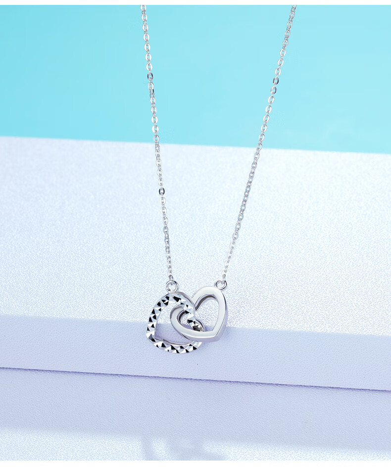 老凤祥云同款铂金pt950项链女款白金项链时尚心连心锁骨链铂金套链