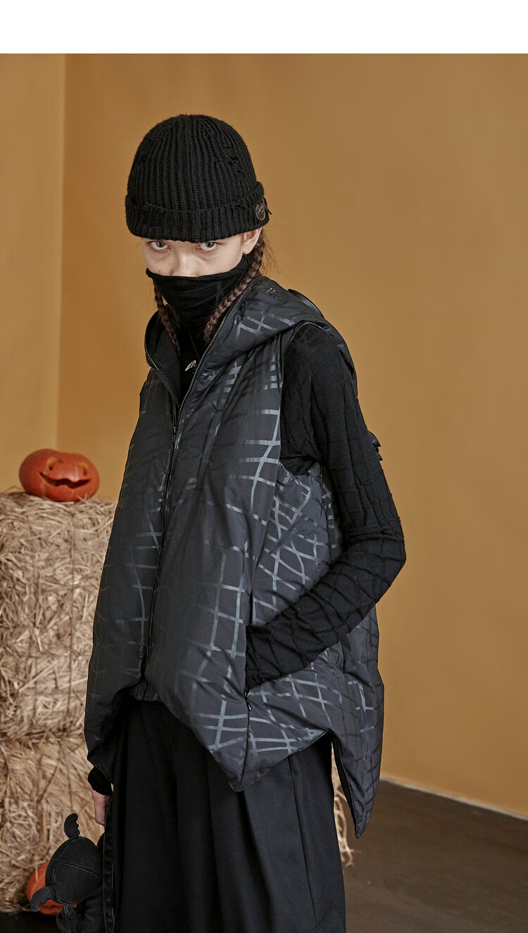 日着原创设计女装冬季新款宽松小个子品牌羽绒服马甲外套暗黑网l