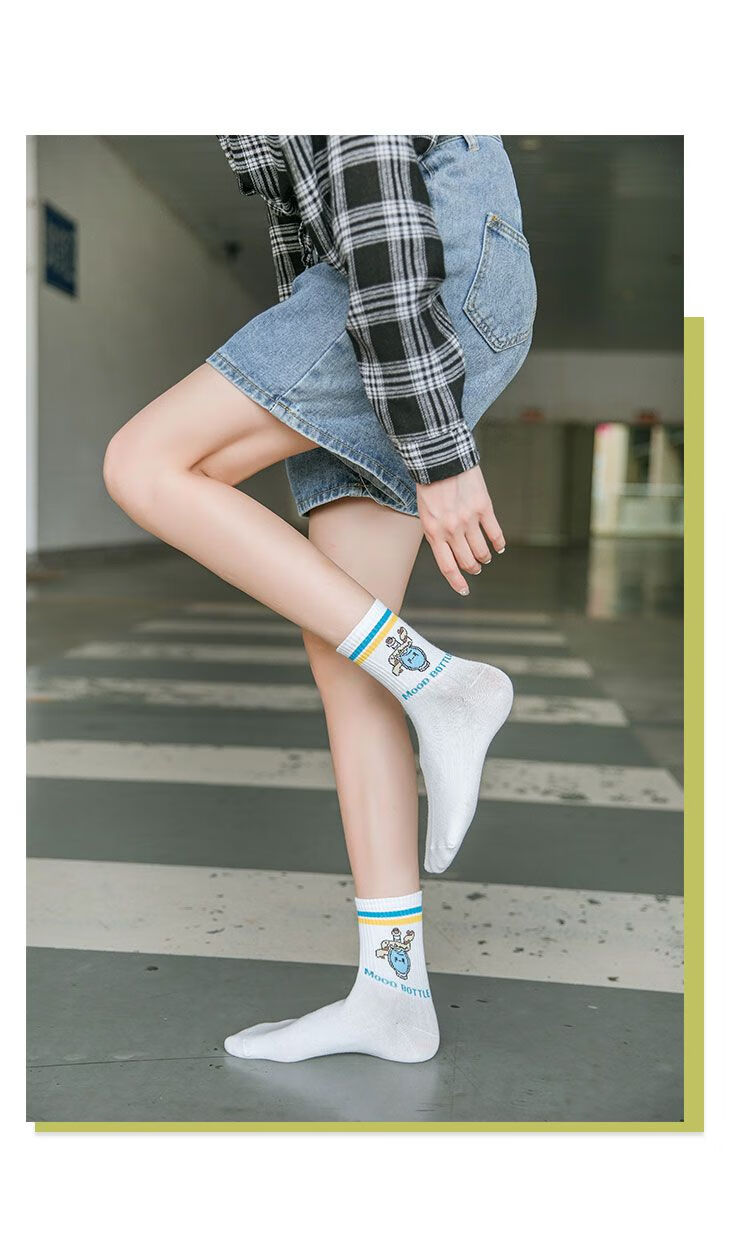 配帆布鞋的袜子学院风长袜高中生袜子袜子女中筒袜夏天薄款夏季白色
