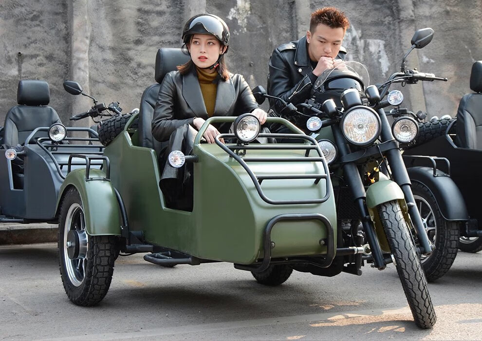 挎兜摩托车国四边三轮挎斗侧三轮偏三轮侉子300传动轴水冷机车可上牌