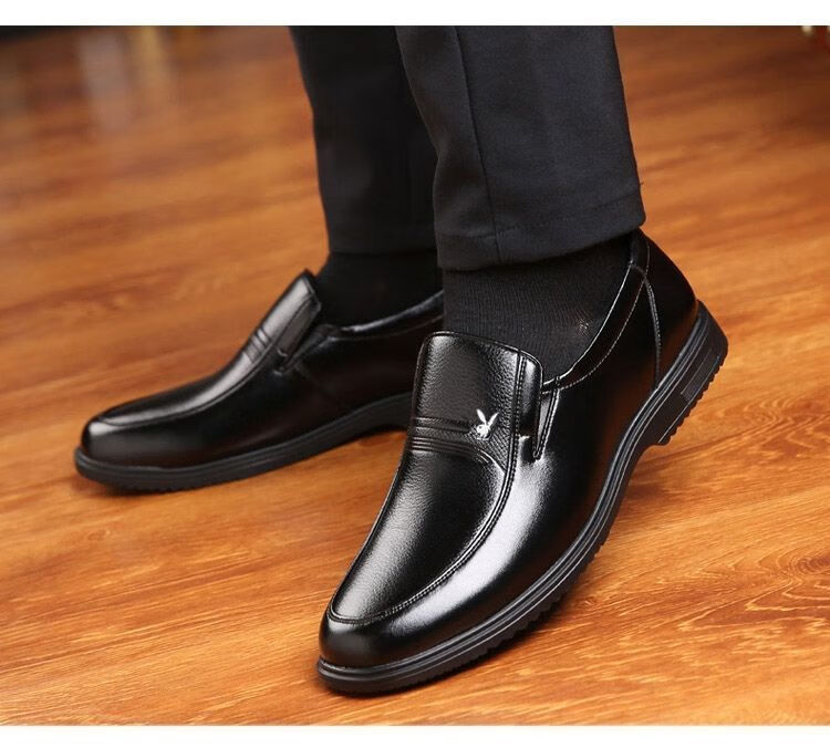 送长辈很软舒适的爸爸皮鞋【头层牛皮】秋冬男士皮鞋商务休闲真皮鞋