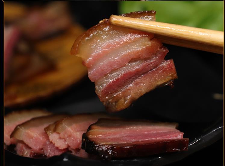 橙伯乐重庆巫溪万春村腊肉特产柏树柴火烟熏腊肉五花肉腊五花圆尾瘦肉