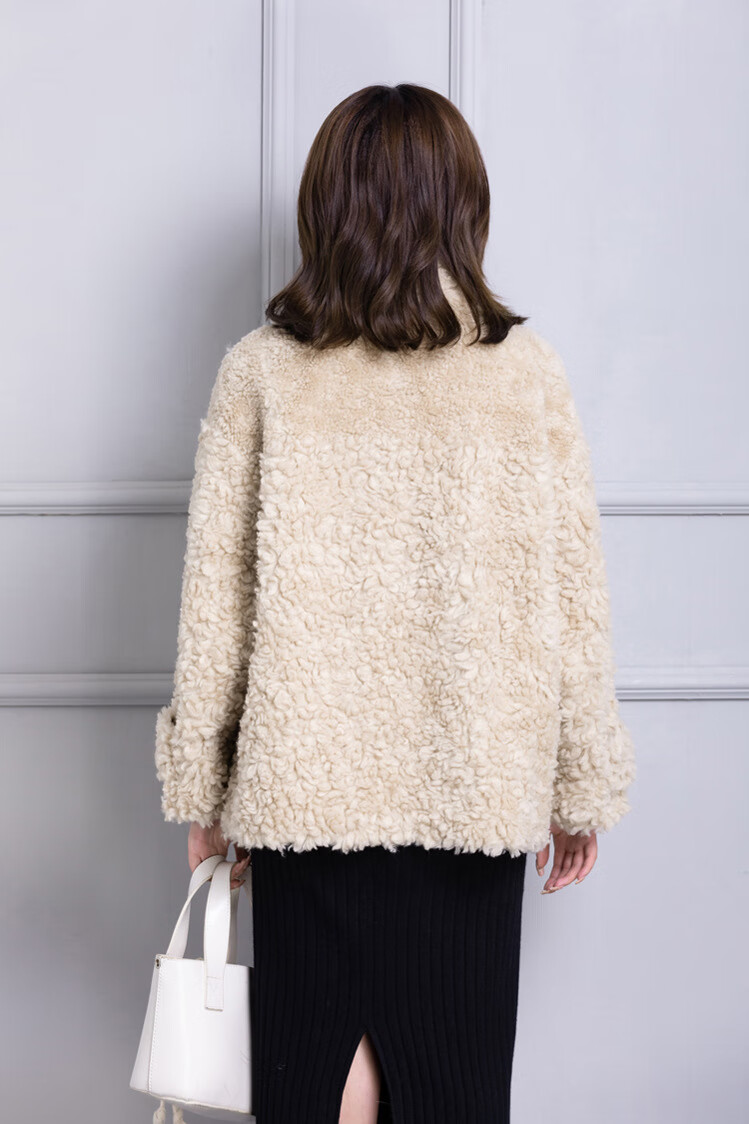 【新上市】新款羊羔毛皮毛一体女短款羊剪绒外套卡拉卷颗粒羊毛皮草