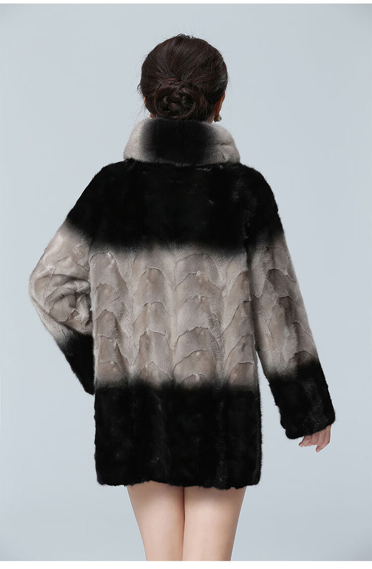 2021年新款秋冬季豹皮泰迪熊女士大衣海宁皮草中老年大码外套中长款