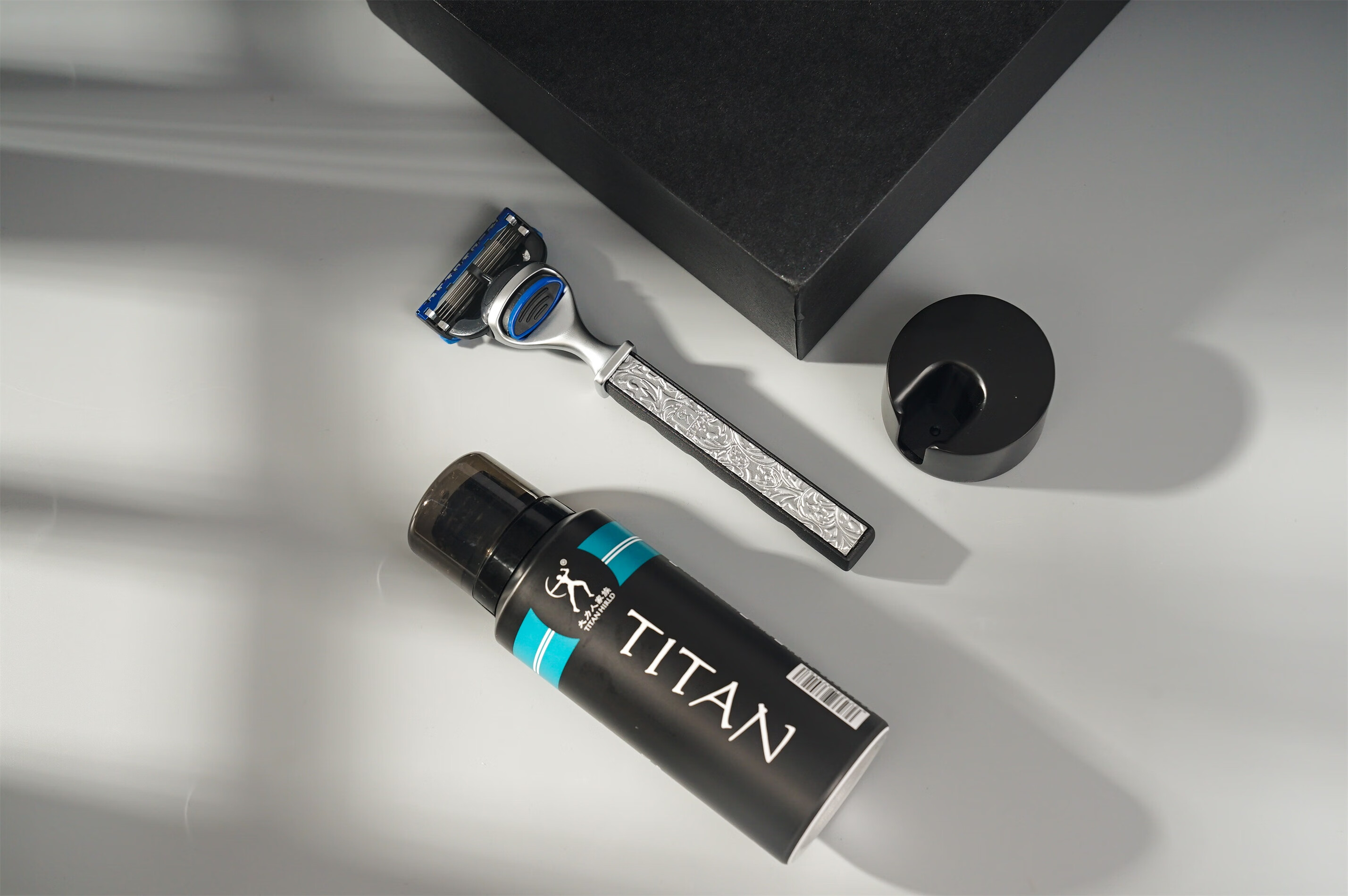 大力人手动剃须刀男士刮胡刀老式 刮脸刀吉利五层刀头礼盒包装生日