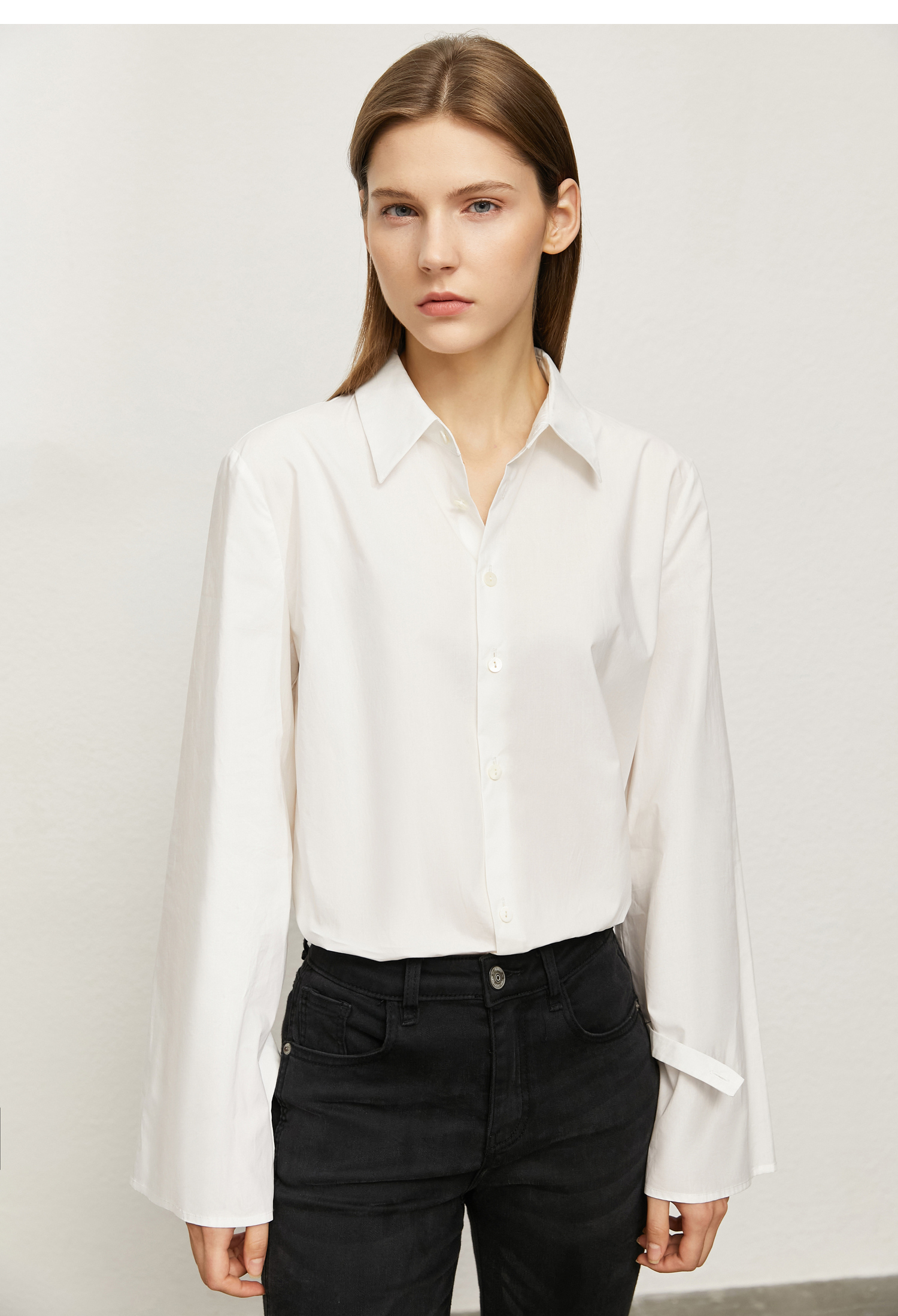 amii极简通勤时尚翻领袖袢棉衬衫女2021新款宽松百搭上衣 蓝色 160