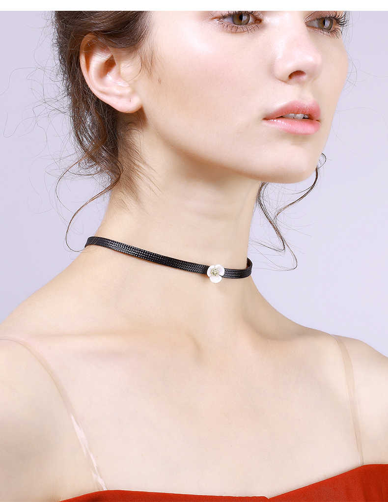 花朵颈带颈链脖子饰品锁骨链女黑色choker项圈网红项链脖链日韩国色