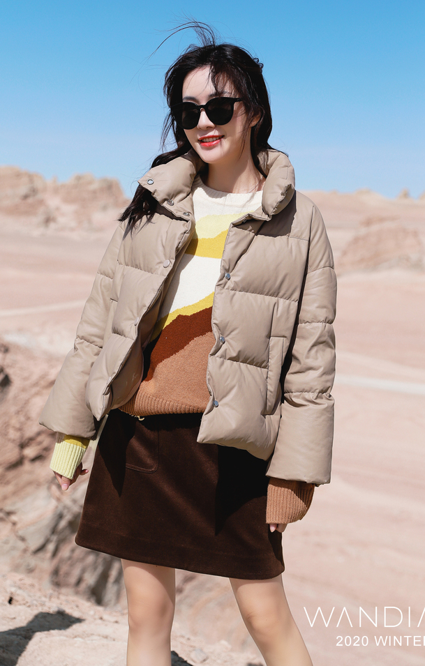 婉甸奶茶色短款羽绒服2021冬新品女宽松羽绒服水洗pu皮1204d14ss4