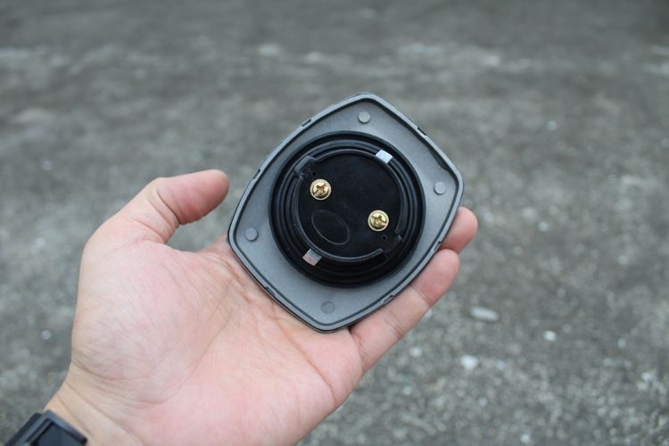 适用铃木王摩托车油箱盖刀仔gs125125珠江150跨骑男装车油箱盖子 车