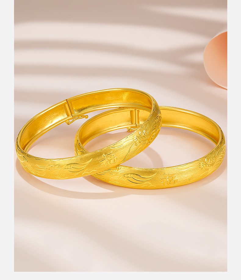 周六福珠宝旗舰店商品编号:10024003717772商品名称:周六福 黄金手镯