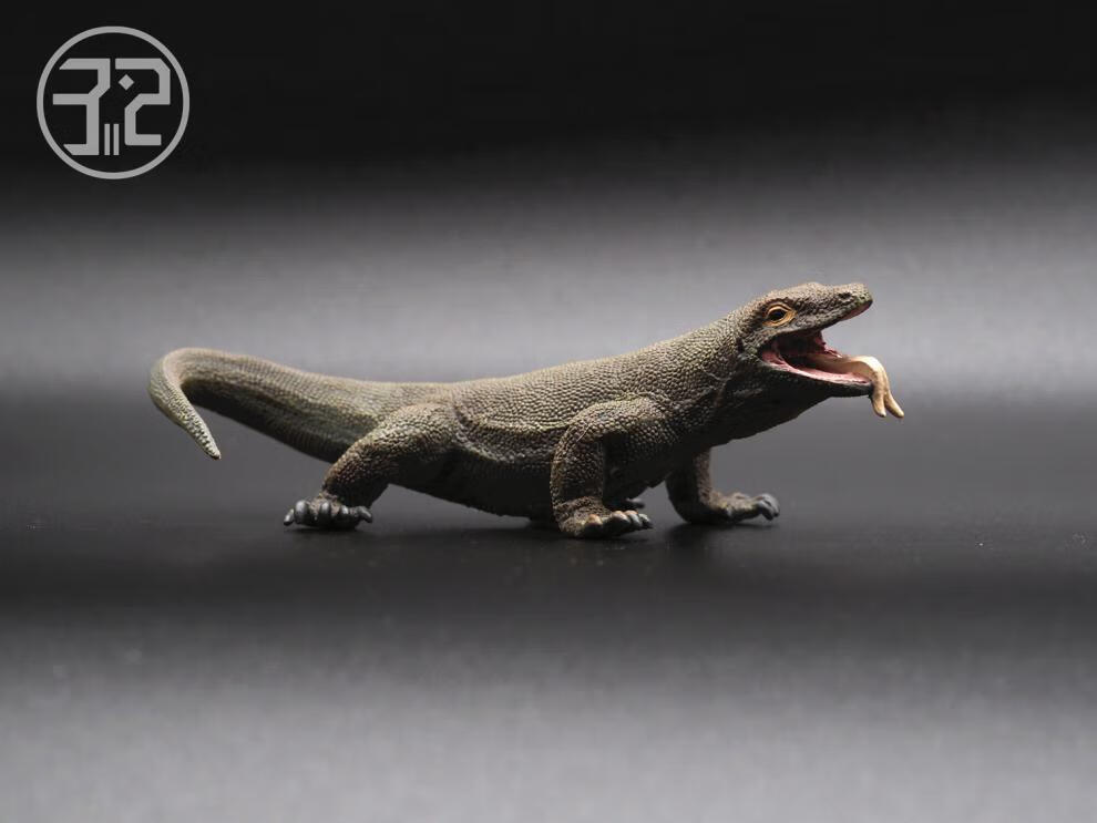 科莫多巨蜥玩具科莫多龙新款仿真动物模型爬行动物魔龙实心软胶儿童