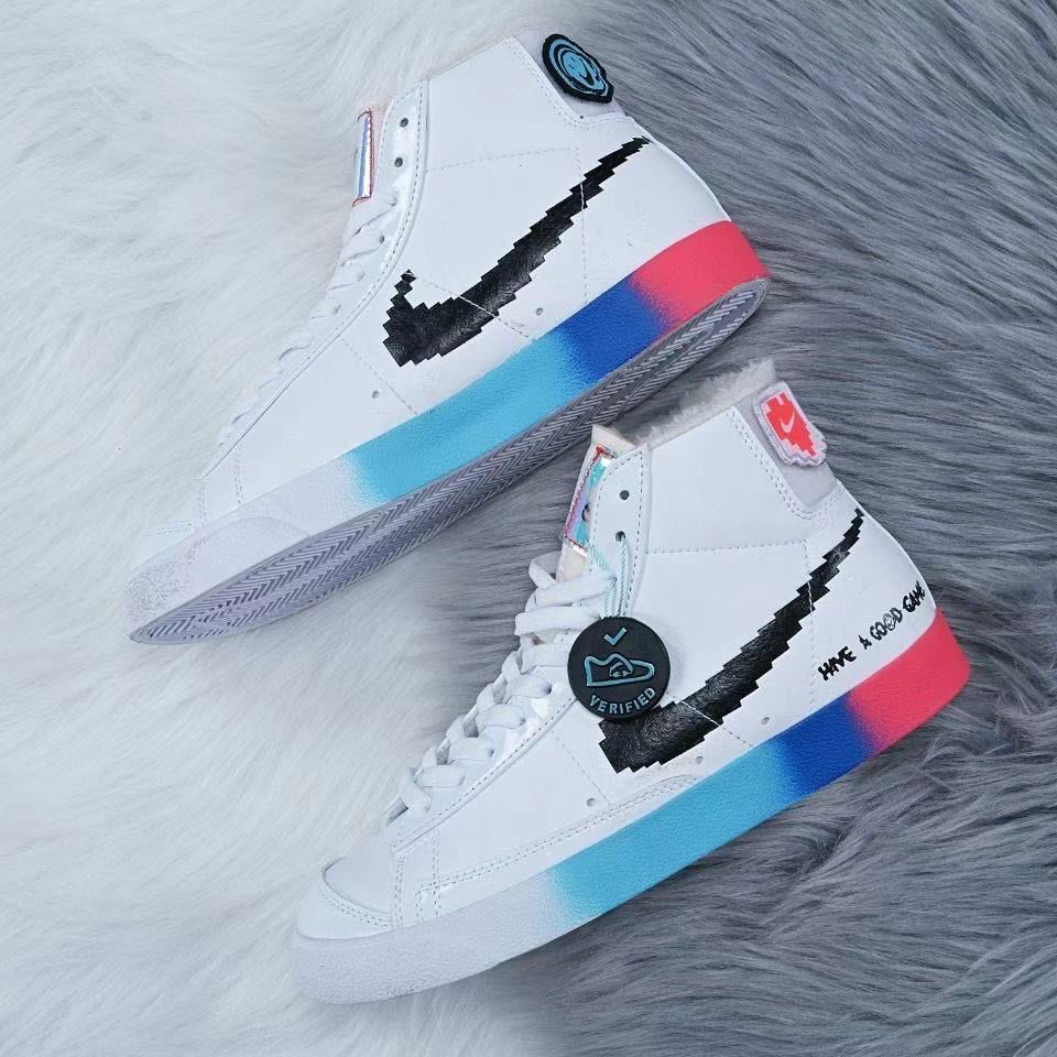 mid 77电玩像素彩虹夜光涂鸦拆线解勾aj1男女滑板鞋 电玩像素【毒包装