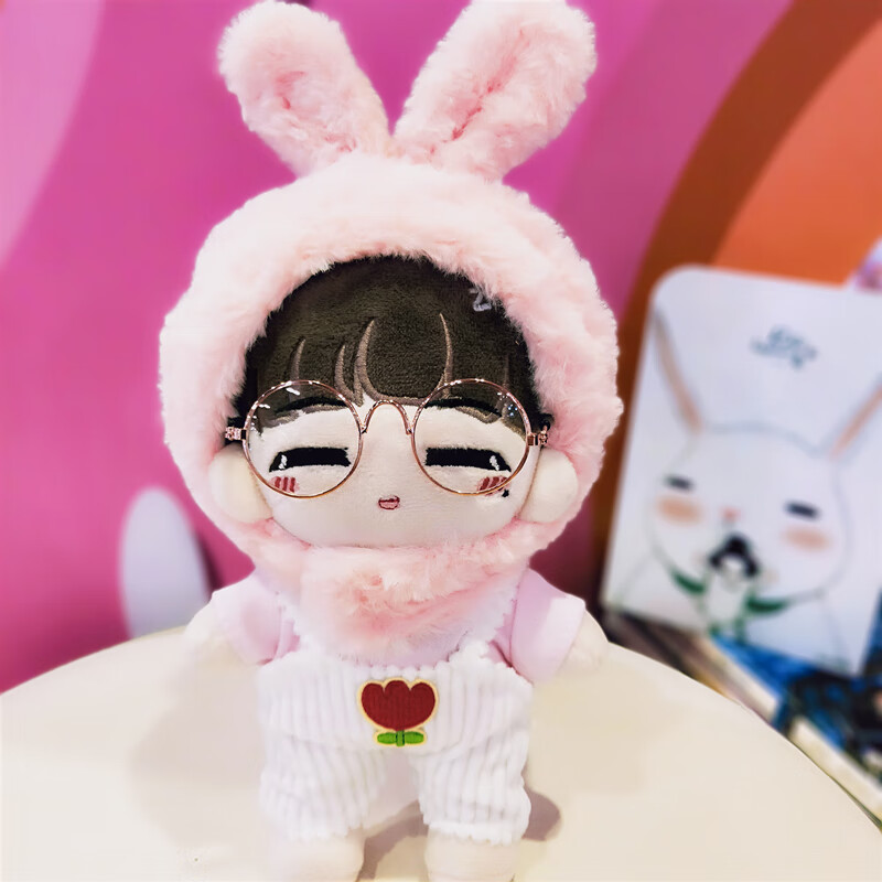 oloey可爱蔡徐坤娃娃公仔衣服爱豆明星玩偶娃衣20cm娃鞋裤子毛绒玩粉