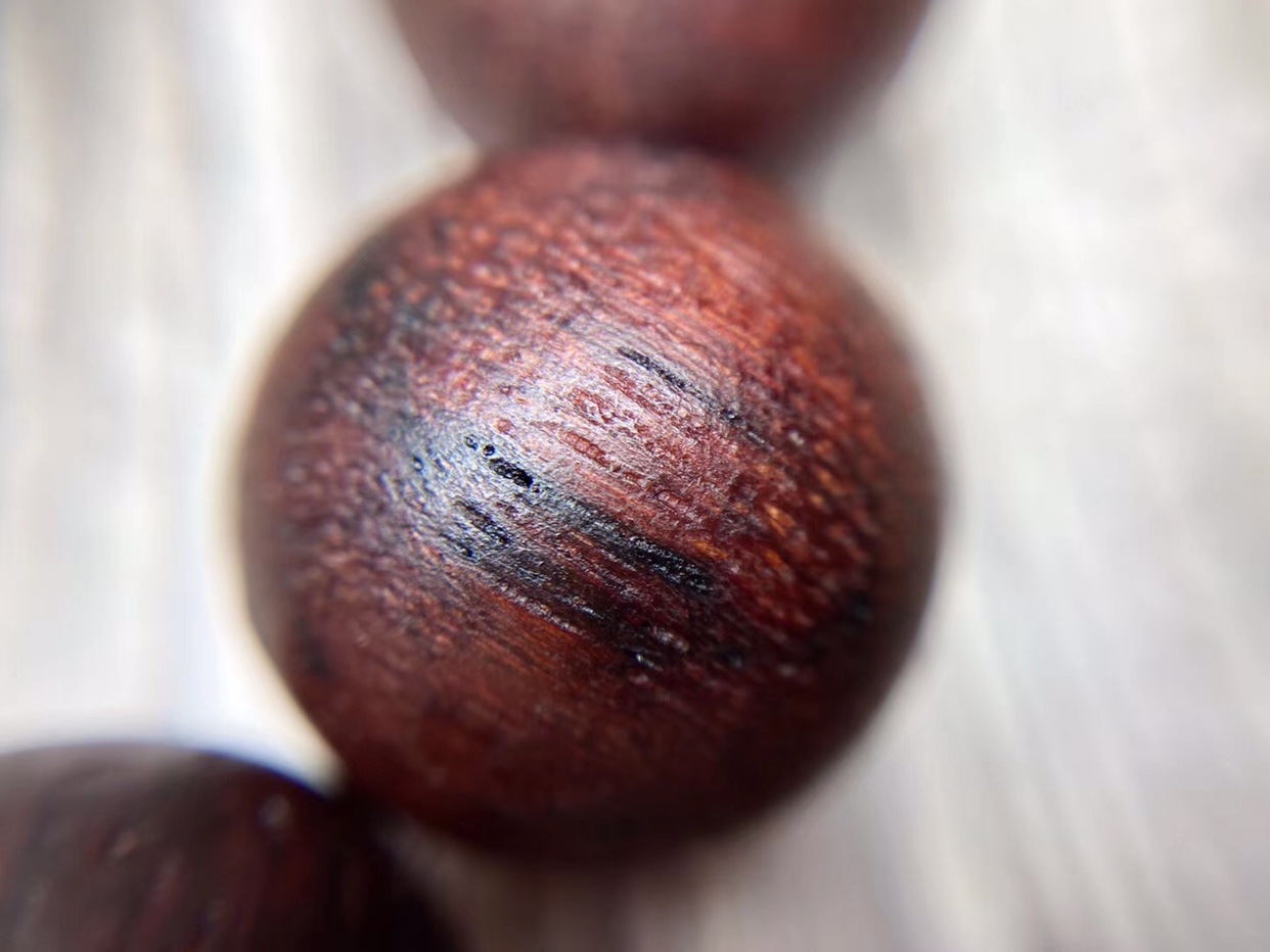 降真香手串缅甸小叶降真香软油椰奶香黑糖红油佛珠手串手链土埋老料