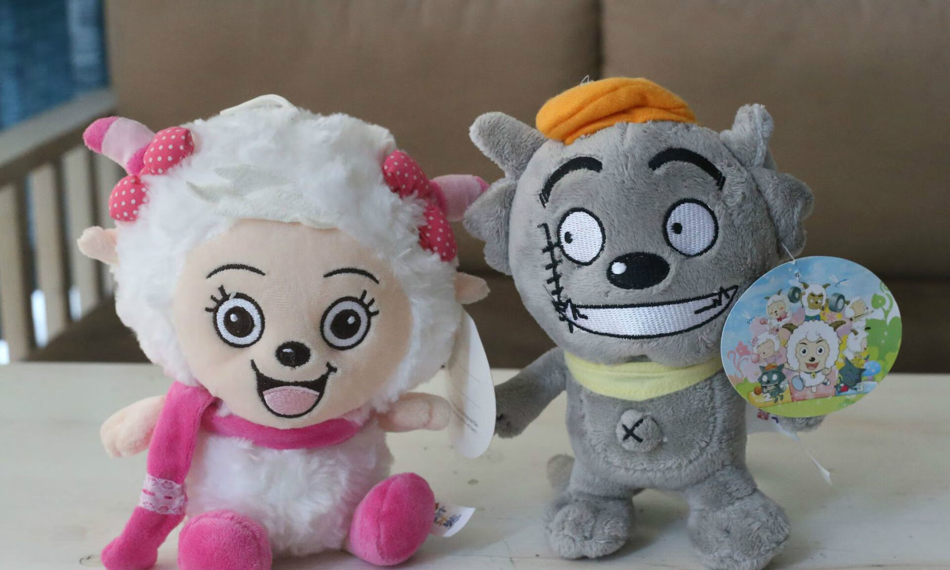 喜羊羊与灰太狼玩偶毛绒玩具红太狼公仔懒羊羊美羊羊少女儿童礼物 红