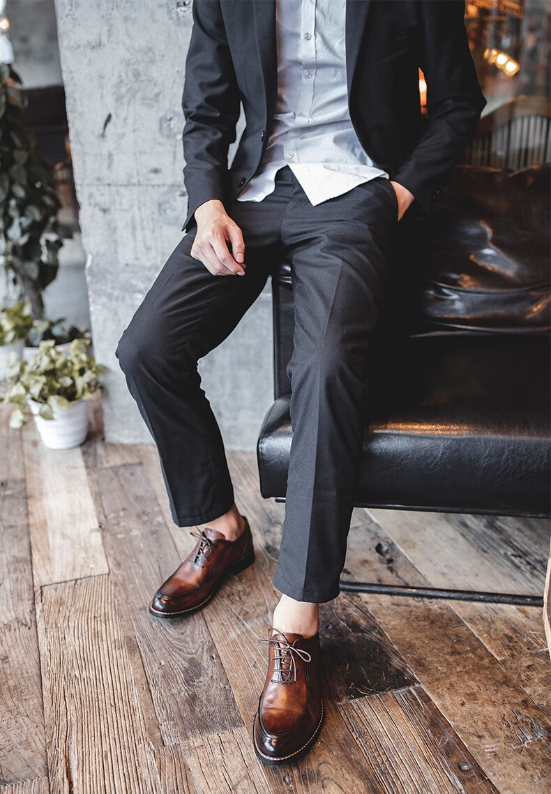 男士手工皮鞋男高档复古做旧擦色鞋尖头西装鞋头层牛皮结婚婚礼皮鞋