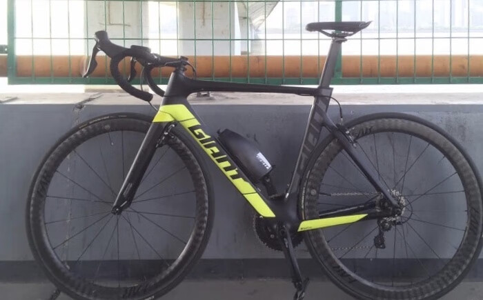 谷咖(guka) 义梦小米(m i)米家通用碳纤维公路自行车tcr6600defyppadv