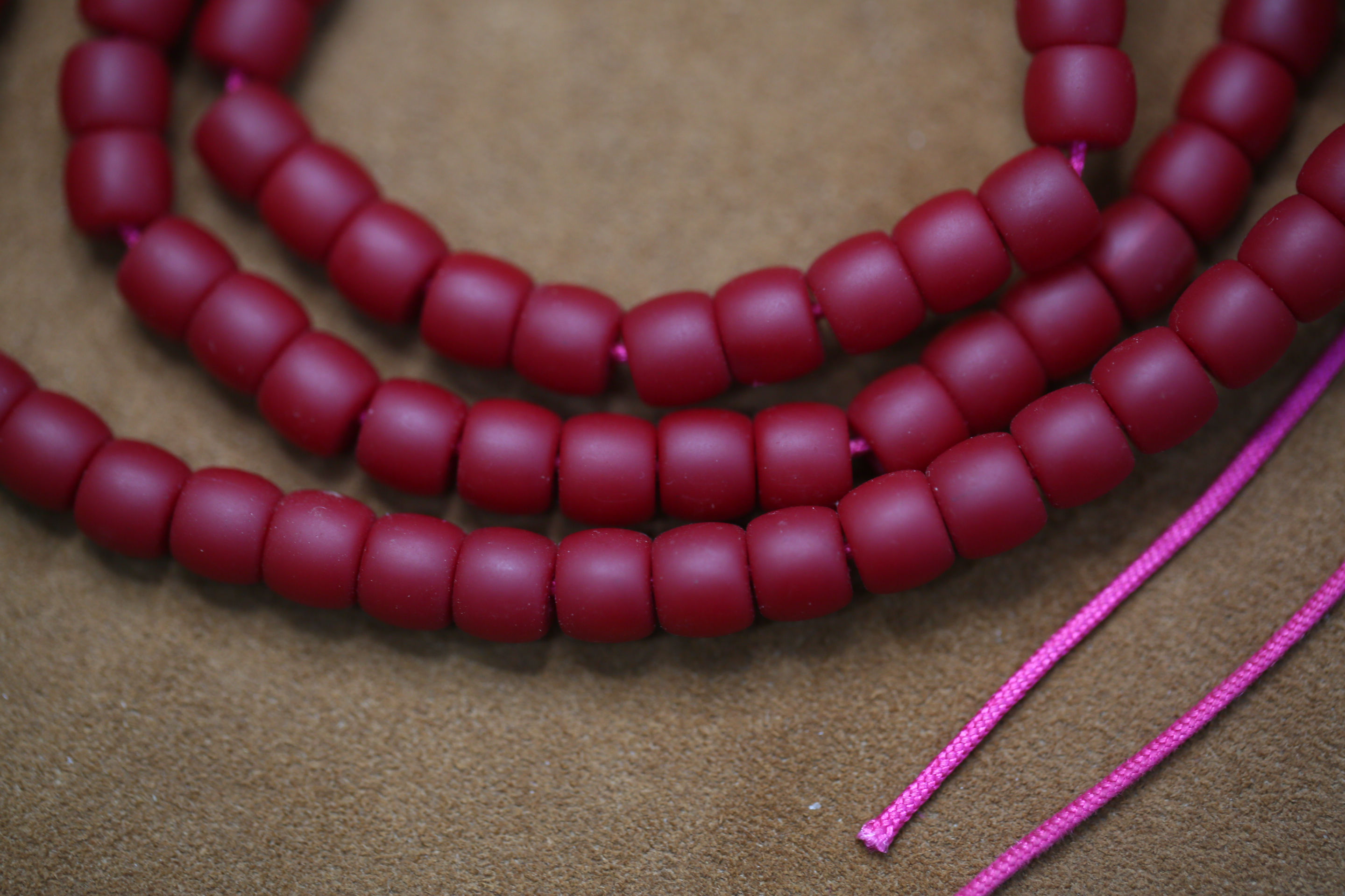 老雪巴桶珠西藏老雪巴手串老雪巴108颗至纯雪巴阿卡色琉璃老包浆图片