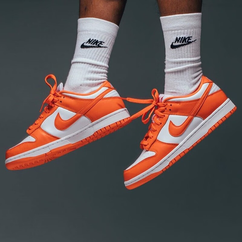 耐克(nike)sb dunk low男女休闲低帮滑板鞋 cz2667 黑红 废柴青年dd